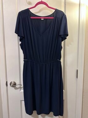 Old Navy Navy V-Neck Flutter Sleeve Midi Dress